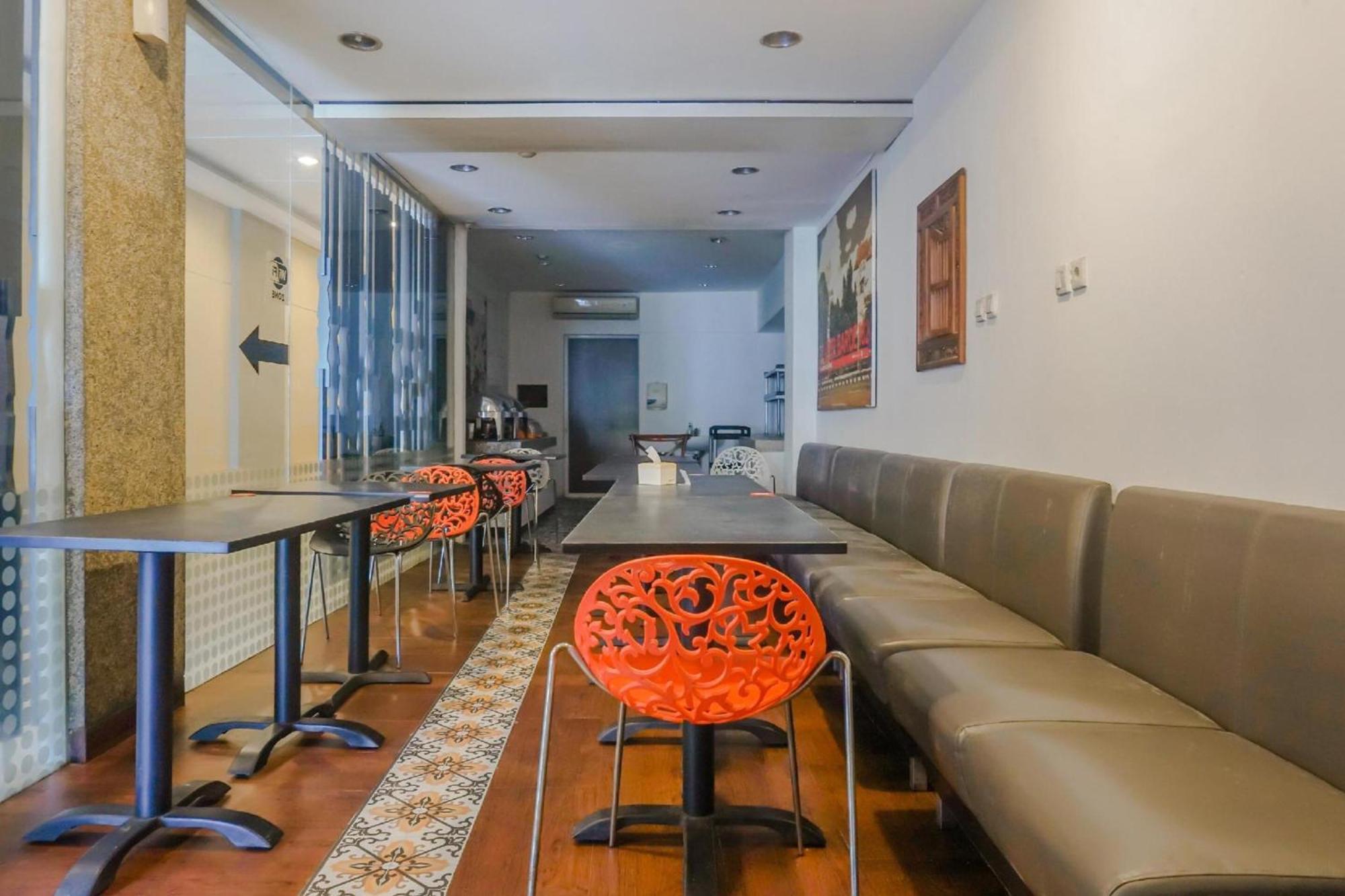 ג'קרטה Collection O Hotel Antara מראה חיצוני תמונה